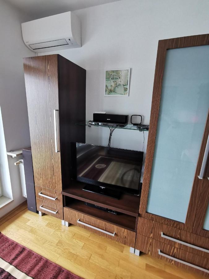 Kameralna Glebocka Varsovia Exterior foto